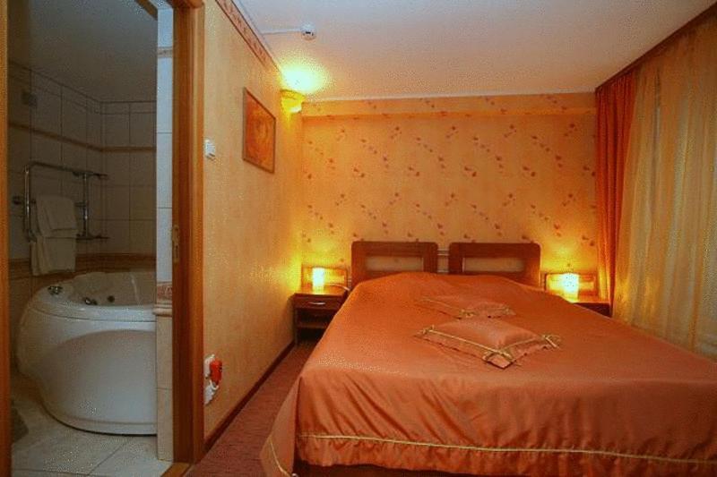 Hotel Talsi Quarto foto